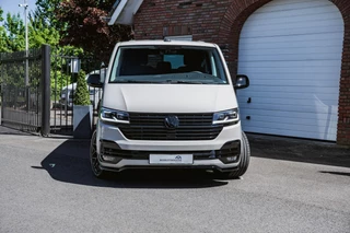 Volkswagen Transporter Volkswagen Transporter T6.1 2.0 TDI 150 PK DSG CARAVELLE L2H1 DUB/CAB A-KLEP ACC | LED | EIBACH veren | 20'' Vossenlook velgen | Side Bars | - afbeelding nr 3