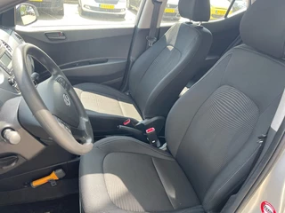 Hyundai i10 Hyundai i10 1.0i Comfort Airco, Audio, Lage km stand - afbeelding nr 12