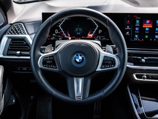 BMW X5 BMW X5 xDrive50e M-SPORT PRO|PANO|LUCHTV.|H&K|22''|SFEERV. - afbeelding nr 9