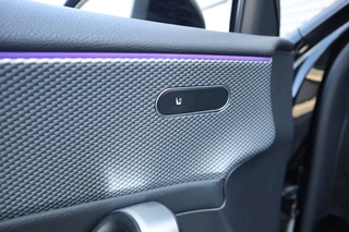 Mercedes-Benz A-Klasse Mercedes-Benz A-Klasse 250 e Luxury Sfeer verlichting / Widescreen / Camera / Carplay / - afbeelding nr 13
