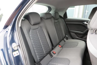 Audi A1 Sportback Audi A1 Sportback 30 TFSI 116pk S-Tronic epic Navi via Carplay , Climatronic, Parkeersensoren , LMV , Cruise , Lane assist. etc. - afbeelding nr 23
