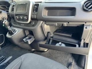 Renault Trafic Renault Trafic 2.0 dCi 145 T29 L2H1 DC Luxe Climate control Cruise control Navigatie Apple carplay - afbeelding nr 20