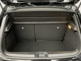 Renault Clio Renault Clio 1.0 TCe 90 Autom Led Cruise Carplay Camera 2024 Eerste Eigenaar Fabrieksgarantie Vol Opties Nieuwstaat 2004 KM Gereden - afbeelding nr 21