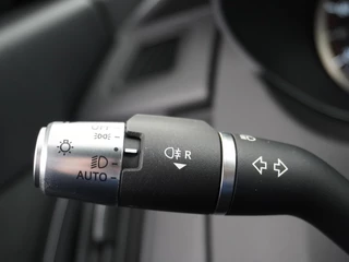 Jaguar E-PACE Jaguar E-Pace 1.5 P300e AWD R-Dynamic ORIG. NL. NAP KM. | CAMERA | RIJKLAARPRIJS INCL. 12 MND. BOVAGGARANTIE - afbeelding nr 25