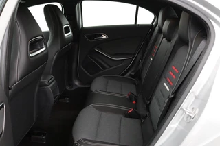 Mercedes-Benz A-Klasse Mercedes-Benz A-klasse 180 Ambition | Stoelverwarming | Full LED |  Sportstoelen | Navigatie | Half leder | Park Assist | Cruise control | Airco | Bluetooth - afbeelding nr 7