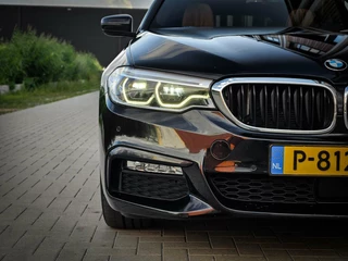 BMW 5 Serie BMW 5-serie Touring 530d xDrive M-Sport | HUD | PANO | H&K | TREKHAAK | LEER | CARPLAY | FULL OPTION - afbeelding nr 8