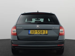 Škoda Octavia AUTOMAAT / STOELVERW / CAMERA / DAB+ / CARPLAY / NL-AUTO - afbeelding nr 4