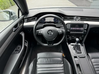 Volkswagen Passat Volkswagen Passat Variant 1.4 TSI GTE Highline Pano - Led - Leder - Dynaudio - afbeelding nr 20