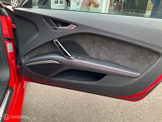 Audi TT Audi TT Roadster 45 TFSI quattro S Competition Bucket Seats Virtual Navi Carplay B&O Audio - afbeelding nr 14