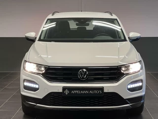 Volkswagen T-Roc Volkswagen T-Roc 1.0 TSI Style Business | Lage Kilometers! | Carplay | Stoelverwarming | - afbeelding nr 16