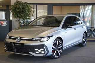 Volkswagen Golf 8.5 1.5 eHybrid GTE 272PK Facelift IQ Matrix Mistlamp HuD Cam Navi