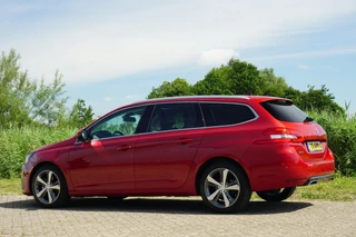 Peugeot 308 Peugeot 308 SW 1.6 BlueHDI GT-pack | Ultimate Red | Carplay/Leder/CAM/Full-LED/Stoelverwarming - Fijne reisgenoot! - afbeelding nr 9