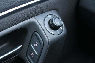 Volkswagen Polo Volkswagen Polo 1.2 TSI Comfortline | Airco/Trekhaak/LMV/PDC - afbeelding nr 16