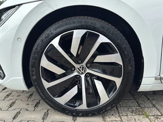 Volkswagen Arteon Volkswagen Arteon Shooting Brake 1.4 TSI DSG R-LINE EHYBRID TREKHAAK/LEDER/MEMORY/NAVI/ACC/STOELVERW - afbeelding nr 9