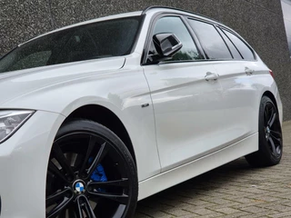 BMW 3 Serie BMW 328i Touring Sport Line/Leer/Grote Navi/245 PK/18''/Vol! - afbeelding nr 30