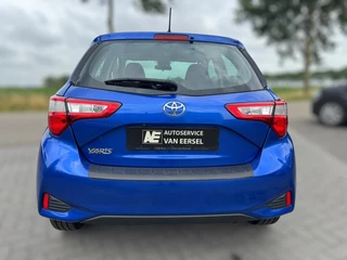 Toyota Yaris Toyota Yaris 1.5 VVT-i Aspiration DEALER ONDERHOUDEN / NL AUTO / CAMERA / NAVIGATIE / BLUETOOTH / VOLLE TANK - afbeelding nr 35