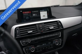 BMW 1 Serie BMW 1-serie M140i xDrive Harman Kardon Dak Leer - afbeelding nr 56