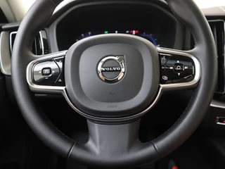 Volvo XC60 Volvo XC60 T6 AWD Ultimate Dark | Luchtvering | Trekhaak | Panoramadak | - afbeelding nr 23