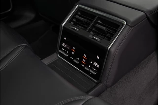 Porsche Panamera Porsche Panamera 2.9 4 E-Hybrid SportDesign, Sportuitlaat, Vierwielsturing, Pano, Bose, Luchtvering 2022 - afbeelding nr 21