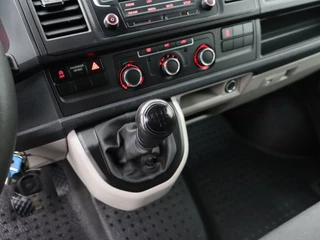 Volkswagen Transporter | Airco | Betimmering | 3-Persoons - afbeelding nr 15