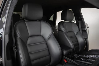 Porsche Macan Porsche Macan 3.6 Turbo|SportDesign|Keyless|CarPlay|BOSE|Carbon|Standkachel|Facelift|Dealer Onderhouden - afbeelding nr 27