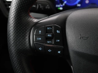 Ford Focus Ford Focus 1.0 EcoBoost ST Line X | Panoramadak |  Stoel & stuurverwarming | Adaptive cruise | Camera | Carplay | Full LED | Trekhaak | Climate control | Navigatie - afbeelding nr 14