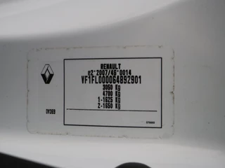 Renault Trafic Renault Trafic 2.0DCi 170PK Automaat Lang | Airco | Cruise | 3-Persoons | Trekhaak | Betimmering - afbeelding nr 21