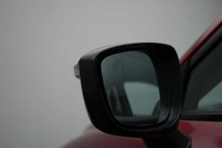 Mazda CX-3 Mazda CX-3 2.0 SkyActiv-G Luxury met vaste trekhaak en all-weather banden : dealer onderhouden - afbeelding nr 54