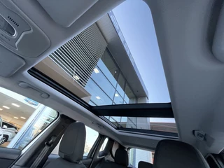 Jeep Renegade | Automaat | Panoramadak | Navigatie - afbeelding nr 32