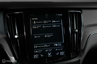 Volvo V60 Volvo V60 2.0 T5 R-Design|PANO|H&K|HUD|LEDER|KEYLESS|ACC| - afbeelding nr 23