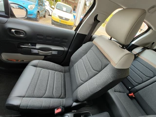 Citroën C3 Citroën C3 1.2 PURETECH SHINE BUSINESS Keyless | Stoelverwarming | Houtinleg dashboard - afbeelding nr 28