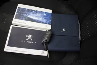 Peugeot 308 Peugeot 308 SW 1.2 PureTech Premium - Panorama, Navi, Cruise, Clima - afbeelding nr 21