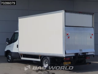 Iveco Daily Iveco Daily 35C18 3.0L Automaat Laadklep Zijdeur Bakwagen LED Airco Cruise Euro6 Meubelbak Koffer 20m3 Airco Cruise control - afbeelding nr 2