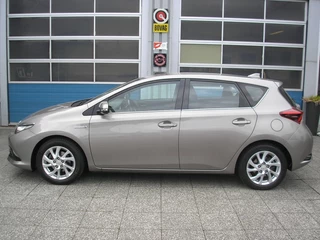 Toyota Auris Toyota Auris 1.8 Hybrid Aspiration 94.000 km - afbeelding nr 6