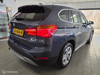 BMW X1 BMW X1 sDrive18d Corporate Lease Essential Head-up 1e Eig Dealer onder - afbeelding nr 4