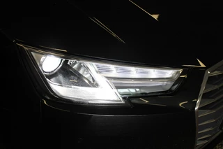Audi A4 Audi A4 2.0 TFSI U SPPROL SA Virtual dashboard, Leder/Alcantara/Elektr. achterklep - afbeelding nr 24