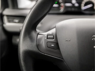 Peugeot 208 (NAVIGATIE, LOGISCH NAP, CRUISE, BLUETOOTH, SPORTSTOELEN, ARMSTEUN, PARKEERSENSOREN, DAB+, NIEUWE APK, TREKHAAK, NIEUWSTAAT) - afbeelding nr 17