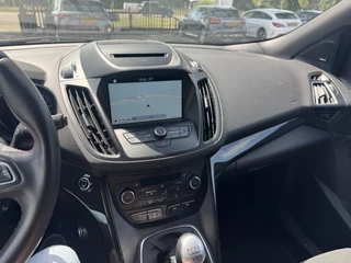 Ford Kuga Ford Kuga 1.5 EcoBoost ST Line / Trekhaak / Camera / Leder&Alcantara / Keyless / 18'' / Navigatie / Getint glas / Xenon / Cruise Control - afbeelding nr 8