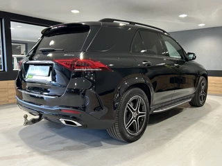Mercedes-Benz GLE Mercedes-Benz GLE 350e AMG // Luchtvering // Soft Close // Alcantara Hemel // Trekhaak 3.500kg // Panoramadak // Head-Up // Burmester // Memory - afbeelding nr 2
