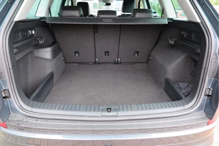 Škoda Kodiaq LED, PDC , Navi, Cruisecontrol, Stoelverwarming , Carplay, Trekhaak . Achteruitrijcamera ,Canton Audio ,LMV,  etc - afbeelding nr 66