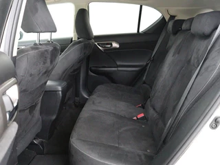 Lexus CT Lexus CT 200h 25th Edition | Stoelverwarming | Navigatie |  Parkeerhulp | Climate control | Camera | Cruise control | Sportstoelen | Bluetooth - afbeelding nr 6