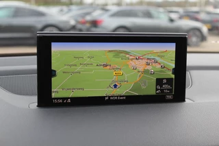 Audi SQ7 Audi SQ7 4.0 TDI quattro GRIJS KENTEKEN / Trekhaak / Panoramadak / 360Camera / Head-up / 23'' / Luchtvering / Keyless / Bose / Dodehoek / DAB / Apple CarPlay / Nachtzicht / Matrix LED / ACC / Stoelverwarming - afbeelding nr 25