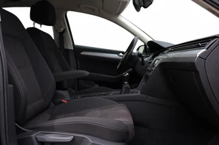 Volkswagen Passat Volkswagen Passat 1.4 TSI Comfortline Navi l PDC l Cruise - afbeelding nr 11