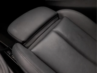 BMW X1 BMW X1 xDrive25e Sportline 221Pk Automaat (GROOT NAVI, DEALER ONDERHOUDEN, SFEERVERLICHTING, CLIMATE, LEDER, STOELVERWARMING, SPORTSTOELEN, GETINT GLAS, ELEK ACHTERKLEP, NIEUWE APK, NIEUWSTAAT) - afbeelding nr 23