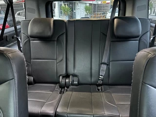Chevrolet Suburban - afbeelding nr 10