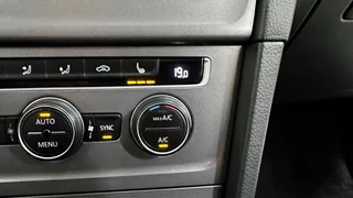 Volkswagen Golf Volkswagen Golf 1.2 TSI 81KW LOUNGE VARIANT TREKHAAK - afbeelding nr 23