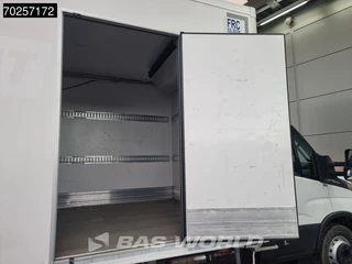 Iveco Daily Iveco Daily 72C18 3.0L Automaat Koelwagen Lamberet Thermo King T-600R 380V Luchtvering Airco Cruise Camera Koeler Koel Kühlwagen 29m3 Airco - afbeelding nr 7