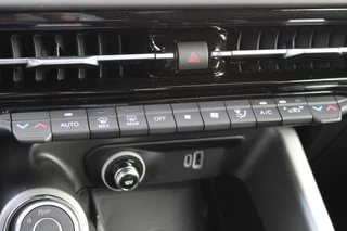 Alfa Romeo Tonale Alfa Romeo Tonale 1.5T 160PK AUTOMAAT Hybrid Ti | NIEUWE AUTO! | ELEKTRISCH BEDIENBARE VOORSTOELEN MET GEHEUGENFUNCTIE | HARMAN EN KARDON AUDIO | FULL LED KOPLAMPEN | 18