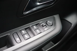 Peugeot 208 Peugeot 208 1.2 PureTech Allure Pack Adap-Cruise I Carplay I Camera - afbeelding nr 33