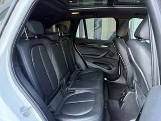 BMW X1 BMW X1 xDrive20i High Exe,Pano,LED,Leer,Keyless,Stoelverw,Dealer OH - afbeelding nr 49